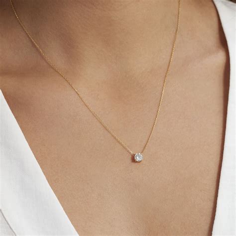 collier cartier diamant|collier histoire d'or.